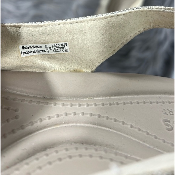 CROCS  DUAL CROCS COMFORT  SANDALS SIZE 8W - Picture 7 of 7